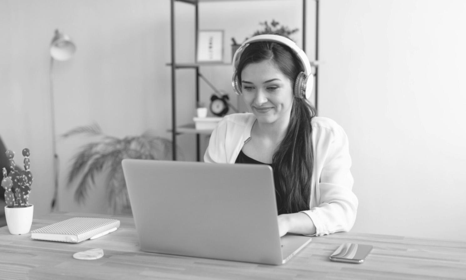 Small group financial education session in comfortable home setting
